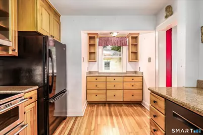 10 Crown Street, Trumbull, CT 06611 - Photo 9