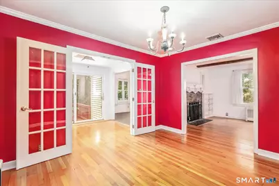 10 Crown Street, Trumbull, CT 06611 - Photo 13