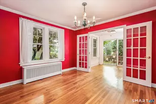 10 Crown St, Trumbull, CT 06611 - Photo 13