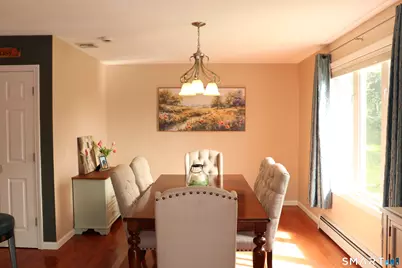 2 Metacomet Drive, East Granby, CT 06026 - Photo 7