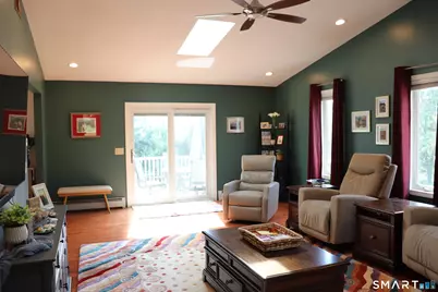 2 Metacomet Drive, East Granby, CT 06026 - Photo 11