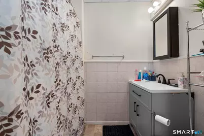969-971 Wood Avenue, Bridgeport, CT 06604 - Photo 23