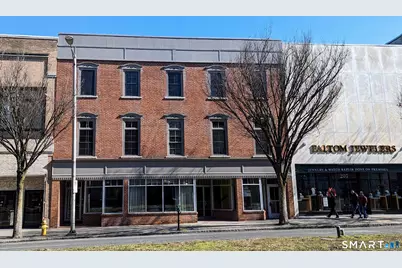 209 Main Street #3D, Danbury, CT 06810 - Photo 1
