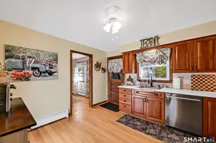 124 Beverly Rd, Torrington, CT 06790 - Photo 17