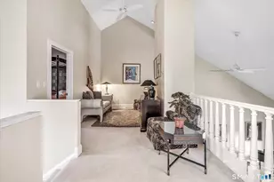 690 Forest Rd, West Haven, CT 06516 - Photo 23