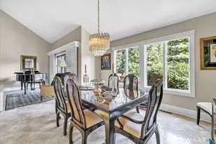 690 Forest Rd, West Haven, CT 06516 - Photo 13