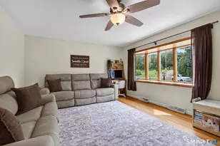 4 Palmer Rd, North Haven, CT 06473 - Photo 9