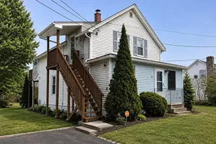 31-33 William St, Griswold, CT 06351 - Photo 1