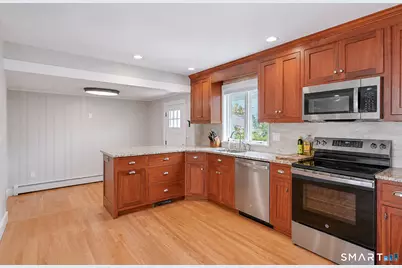 73 Alden Street, Fairfield, CT 06824 - Photo 9