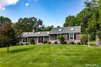 31 Bethwood Lane, Woodbury, CT 06798 - Photo 1