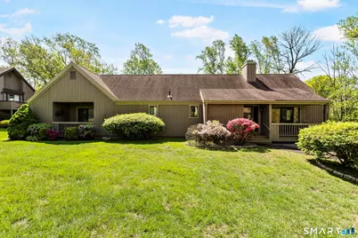 315 Navajo Lane #A, Stratford, CT 06614 - Photo 1