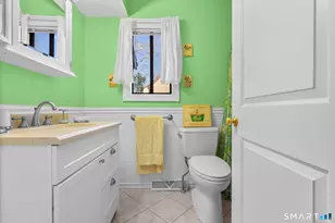 315 Navajo Lane, Stratford, CT 06614 - Photo 19