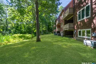 107 Meadow St, Milford, CT 06461 - Photo 25