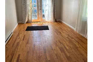 168 Wainwright Pl, Stratford, CT 06614 - Photo 1