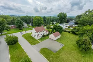 147 Old Mill Rd, Middletown, CT 06457 - Photo 11