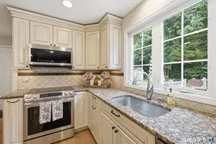 3 Laura Jane Ln, Griswold, CT 06351 - Photo 17