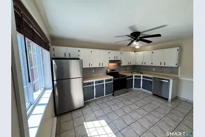 495 Scott Road #3, Waterbury, CT 06705 - Photo 1