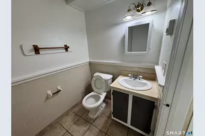 495 Scott Road #3, Waterbury, CT 06705 - Photo 9