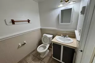495 Scott Rd, Waterbury, CT 06705 - Photo 9