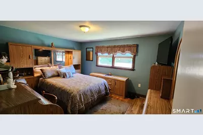 80 Yates Street, West Haven, CT 06516 - Photo 13