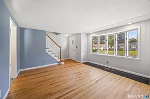 39 Whiteside St, Newington, CT 06111 - Photo 5