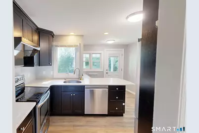 88 Vineyard Road, Hamden, CT 06517 - Photo 5