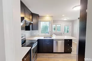 88 Vineyard Rd, Hamden, CT 06517 - Photo 5