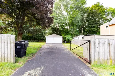 55 Bentley Avenue, Norwich, CT 06360 - Photo 7