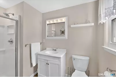 5 Parsons Drive, Simsbury, CT 06070 - Photo 19