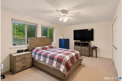 41 Happy Hollow Circle #D, Stratford, CT 06614 - Photo 15