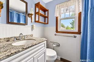 98 Wilbur Ave, Meriden, CT 06450 - Photo 11