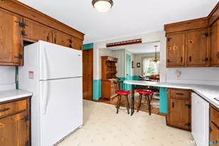 98 Wilbur Ave, Meriden, CT 06450 - Photo 9