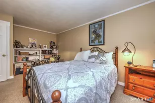 138 Bison Ln, Stratford, CT 06614 - Photo 33