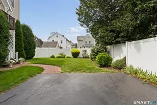 146 Sherman Ct, Fairfield, CT 06824 - Photo 35