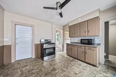 125 French Street, Torrington, CT 06790 - Photo 25