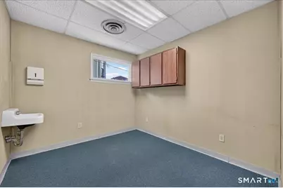 268 Montauk Avenue #268, New London, CT 06320 - Photo 23