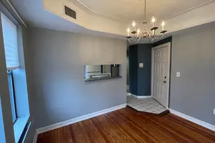 34 Essex St, Hartford, CT 06114 - Photo 5