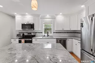 25 Watson Rd, Thompson, CT 06262 - Photo 7