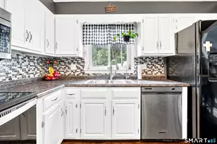 54 Taylor Terrace, New Milford, CT 06776 - Photo 15