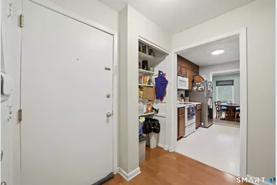 83 Courtland Avenue #5, Stamford, CT 06902 - Photo 3