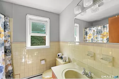 129 Mayflower Lane, Meriden, CT 06450 - Photo 23