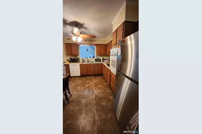 14 Farrel Drive, Ansonia, CT 06401 - Photo 23