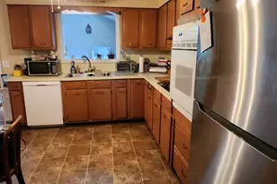 14 Farrel Dr, Ansonia, CT 06401 - Photo 23