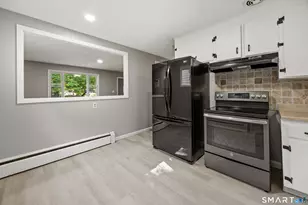 96 Oldham Ave, Waterbury, CT 06705 - Photo 5