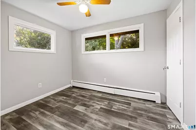96 Oldham Avenue, Waterbury, CT 06705 - Photo 9