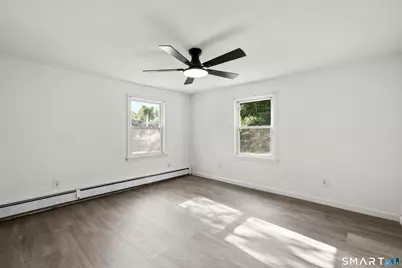 16 Griffin Road South, Bloomfield, CT 06002 - Photo 31