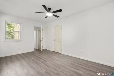 16 Griffin Road South, Bloomfield, CT 06002 - Photo 21