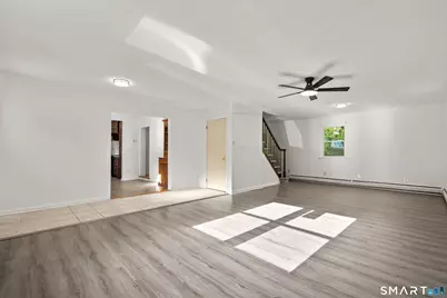 16 Griffin Road South, Bloomfield, CT 06002 - Photo 5