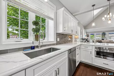 25 Sheffield Street #3, Old Saybrook, CT 06475 - Photo 7
