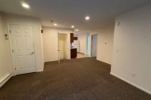 8 Cawdor Burn Rd, Brookfield, CT 06804 - Photo 3